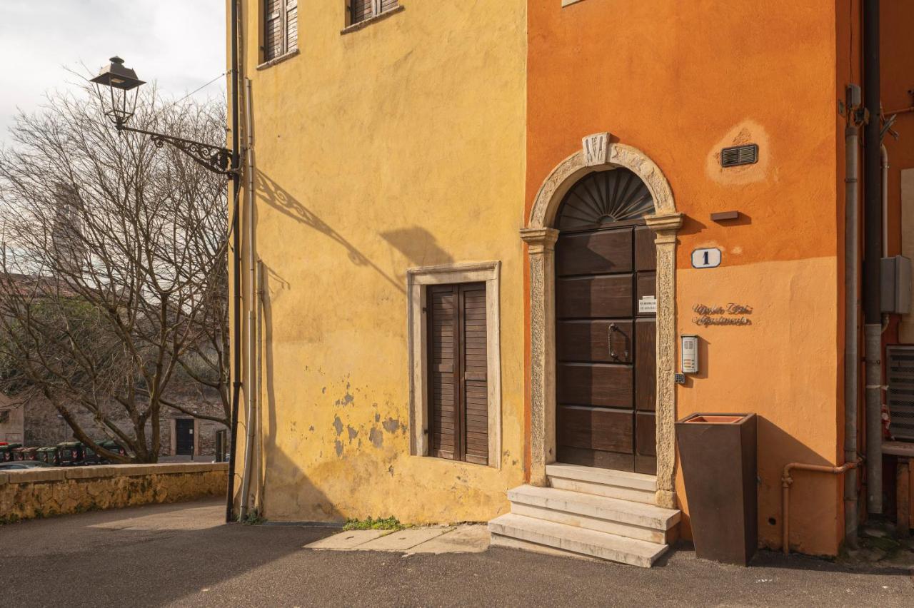 Vicolo Zini * Verona