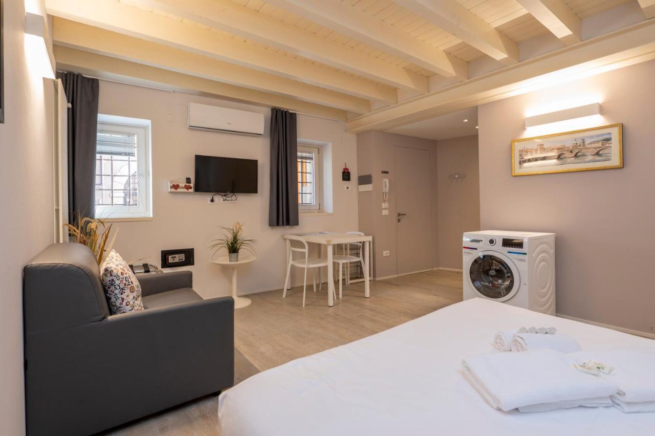 Vicolo Zini Apartment *